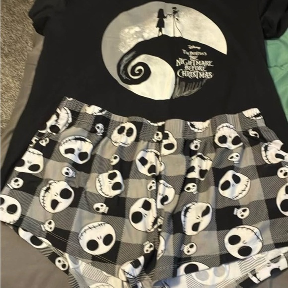 Disney Nightmare Before Christmas Pajama Set - Black and White - Picture 1 of 1